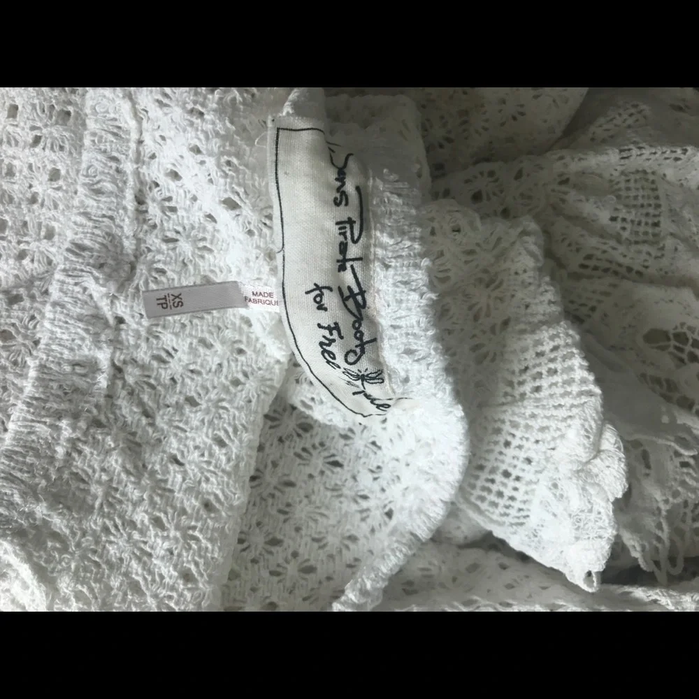 Jen's Pirate Booty x Free People white off shoulder cotton lace top boho XS S